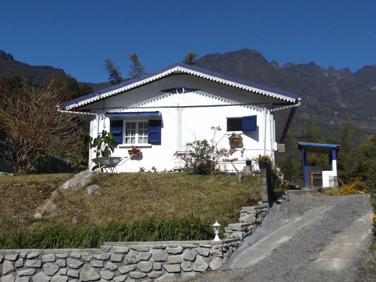 Le P'Ti Blanc Des "O" Bed and Breakfast Salazie Εξωτερικό φωτογραφία